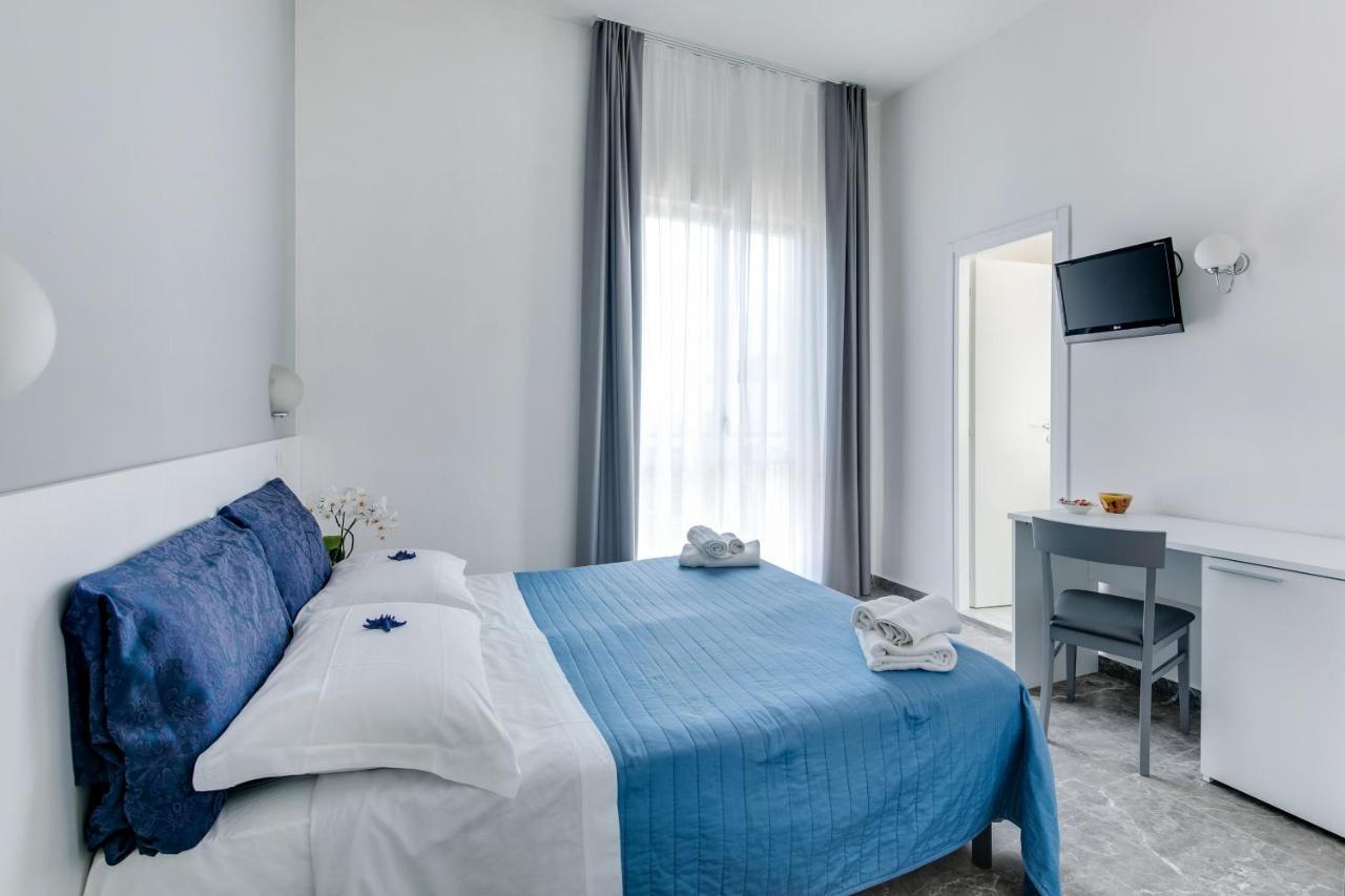 Hotel Quisisana Римини Екстериор снимка